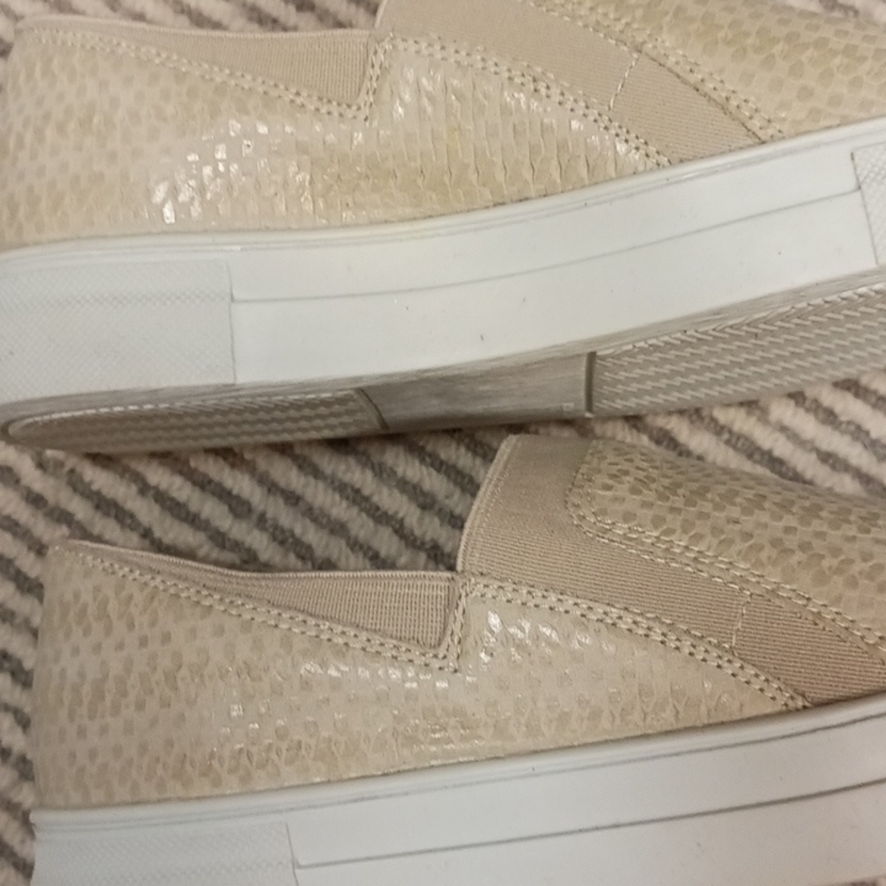 Shoes - Picture 3 of 3